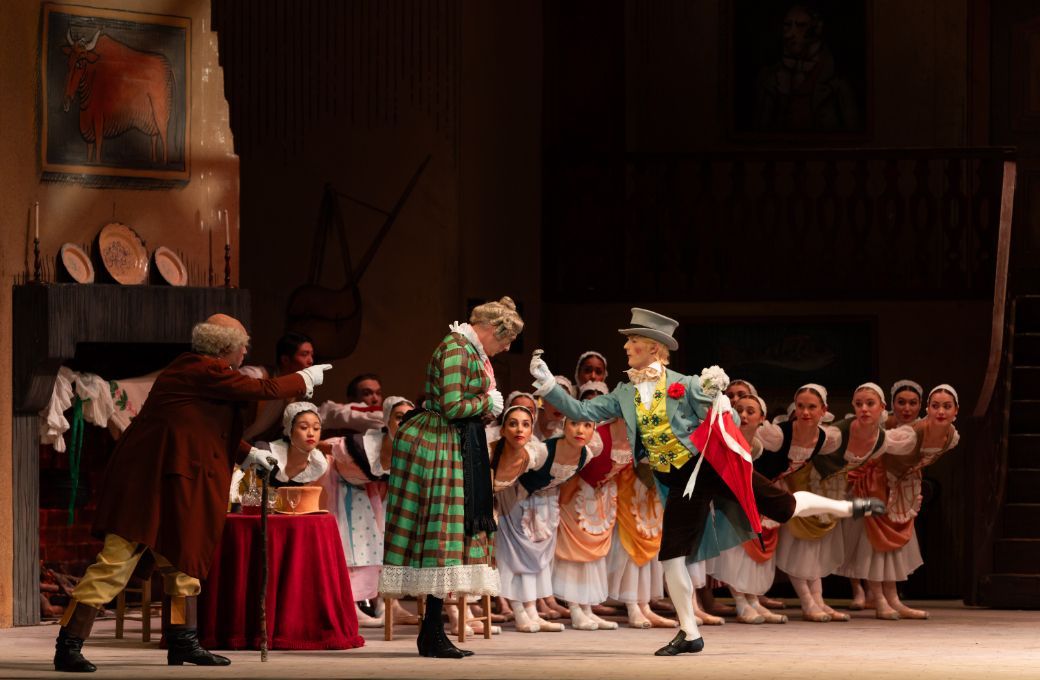 Artists of Birmingham Royal Ballet in <i>La Fille mal gard&eacute;e</i> &copy; Riku Ito