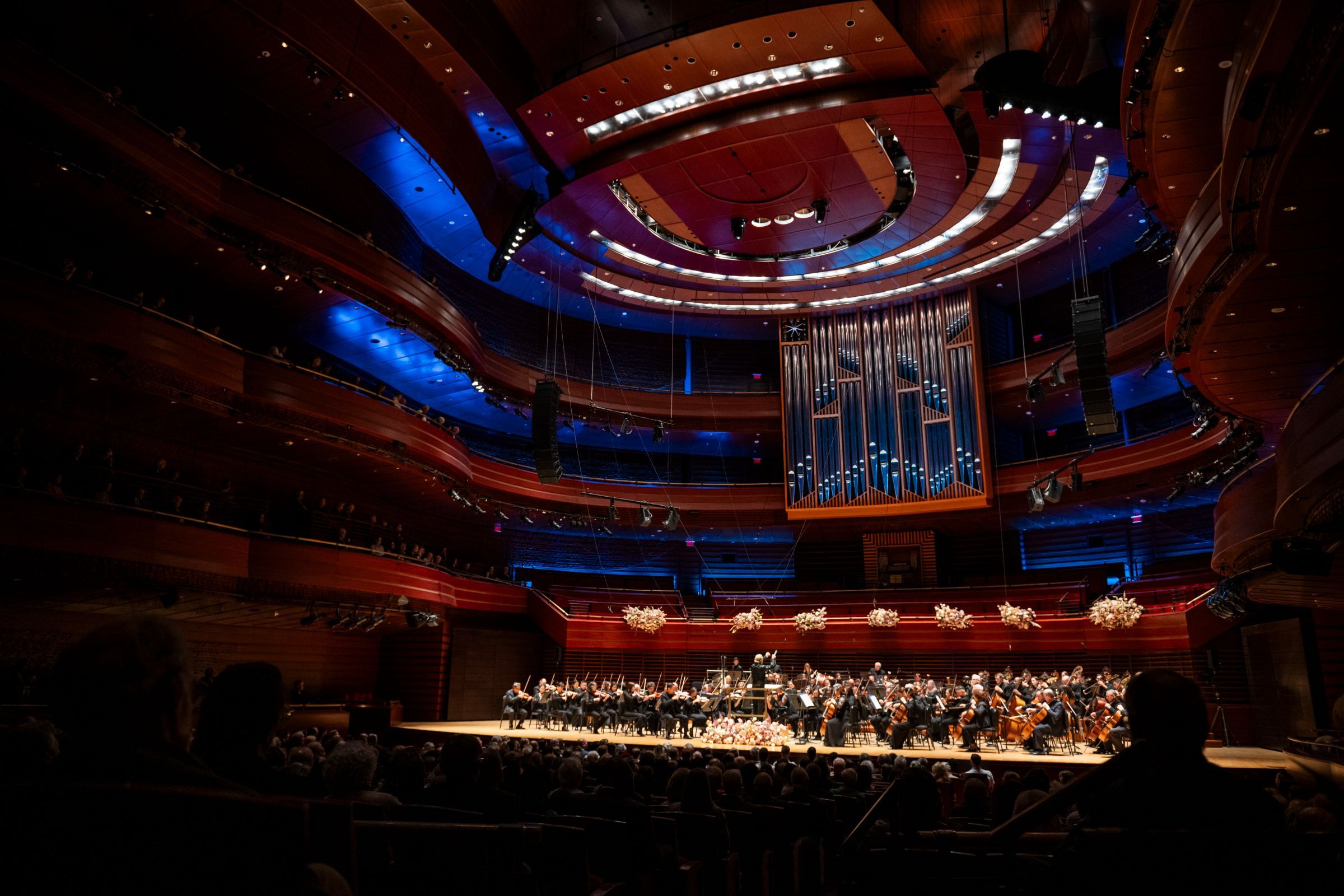 The Philadelphia Orchestra's opening night &copy; Allie Ippolito