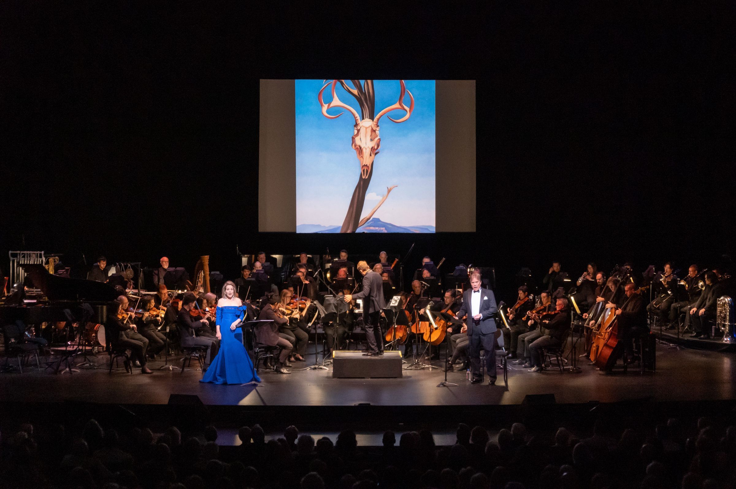 Renée Fleming and Rod Gilfry perform <i>The Brightness of Light</i> © Don Ipock