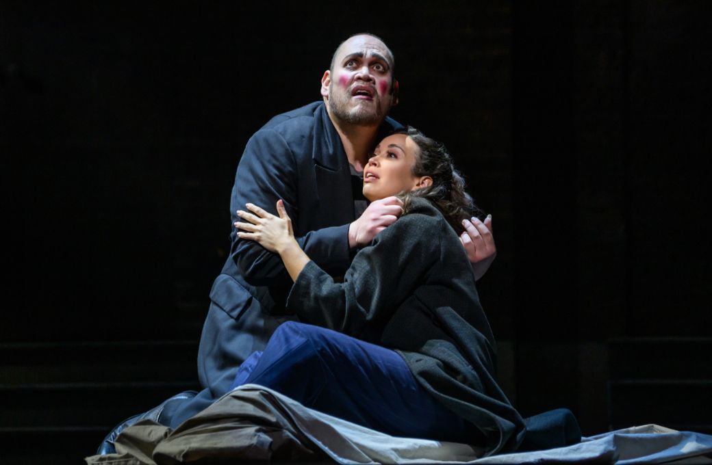 Quinn Kelsey (Rigoletto) and Nadine Sierra (Gilda) &copy; Nina Wurtzel | Met Opera