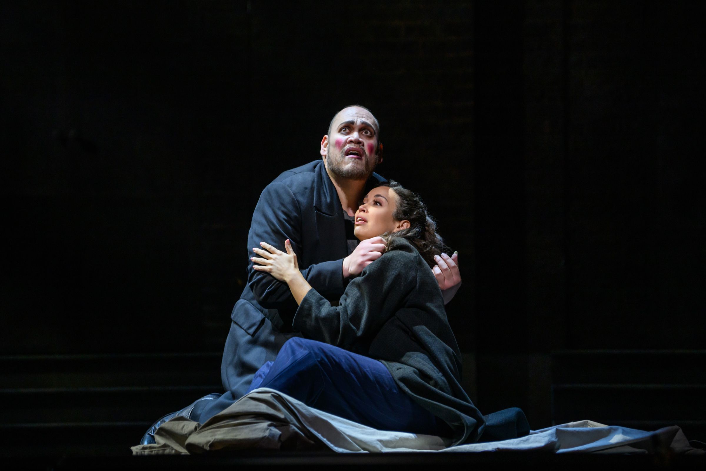 Quinn Kelsey (Rigoletto) and Nadine Sierra (Gilda) &copy; Nina Wurtzel | Met Opera