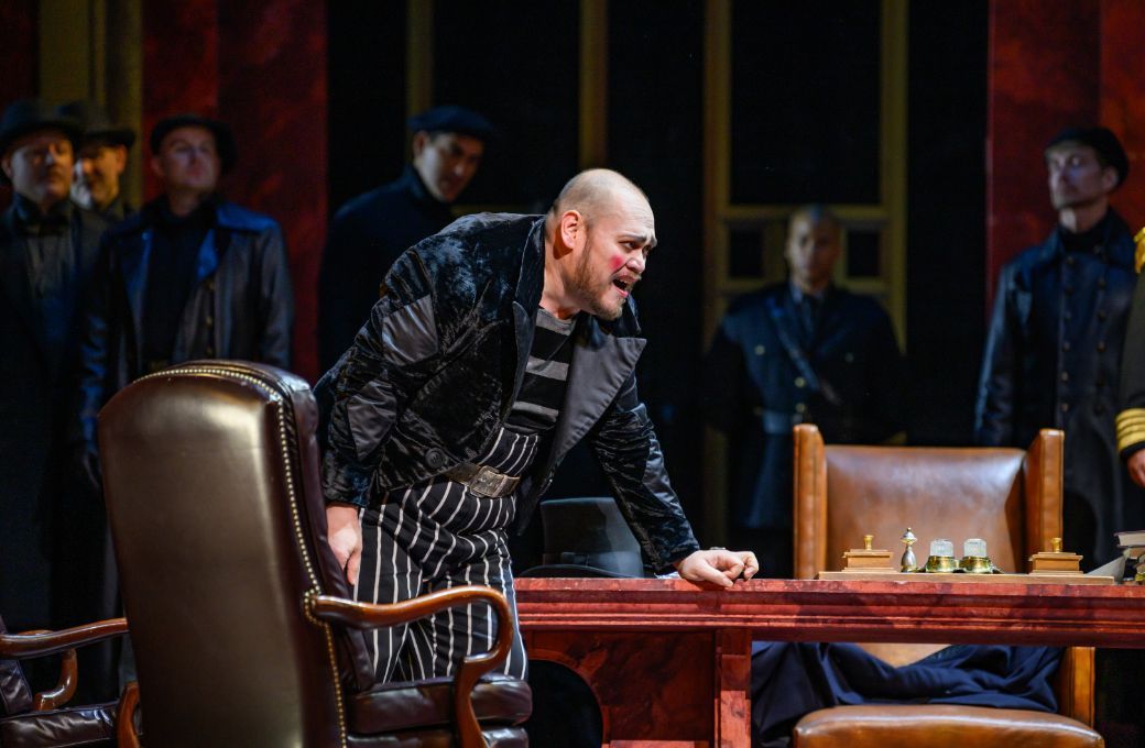 Quinn Kelsey (Rigoletto) &copy; Nina Wurtzel | Met Opera