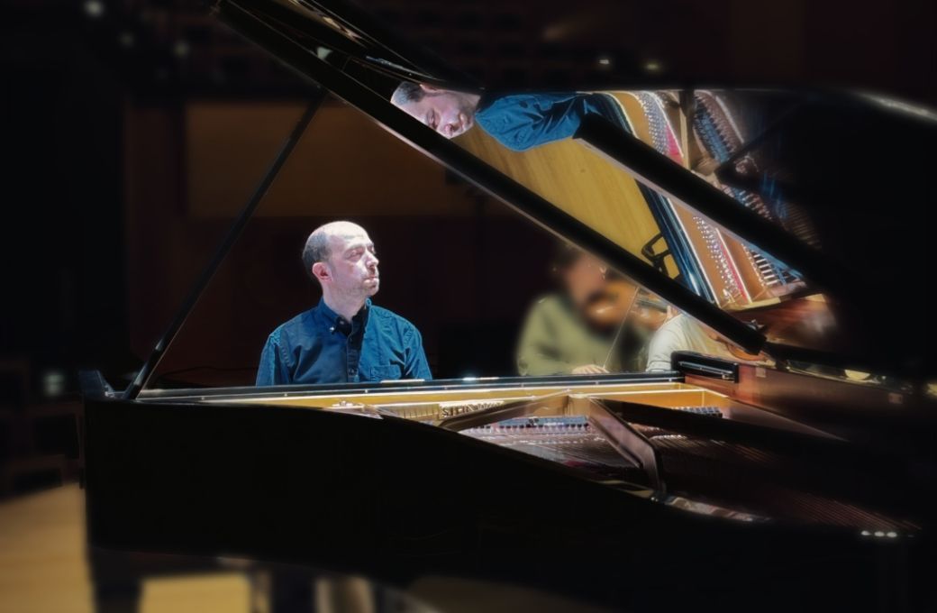 François Dumont avec l'Orchestre national Auvergne-Rhône-Alpes © Orchestre national Auvergne-Rhône-Alpes