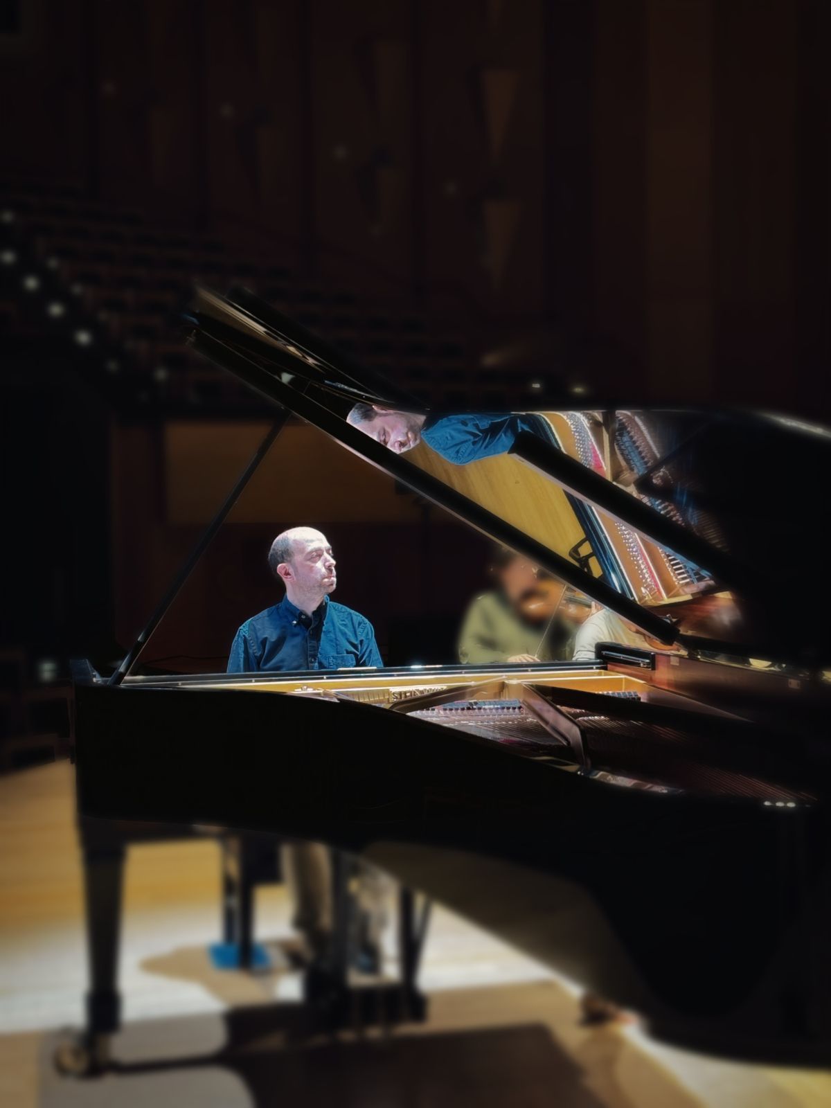 François Dumont avec l'Orchestre national Auvergne-Rhône-Alpes © Orchestre national Auvergne-Rhône-Alpes