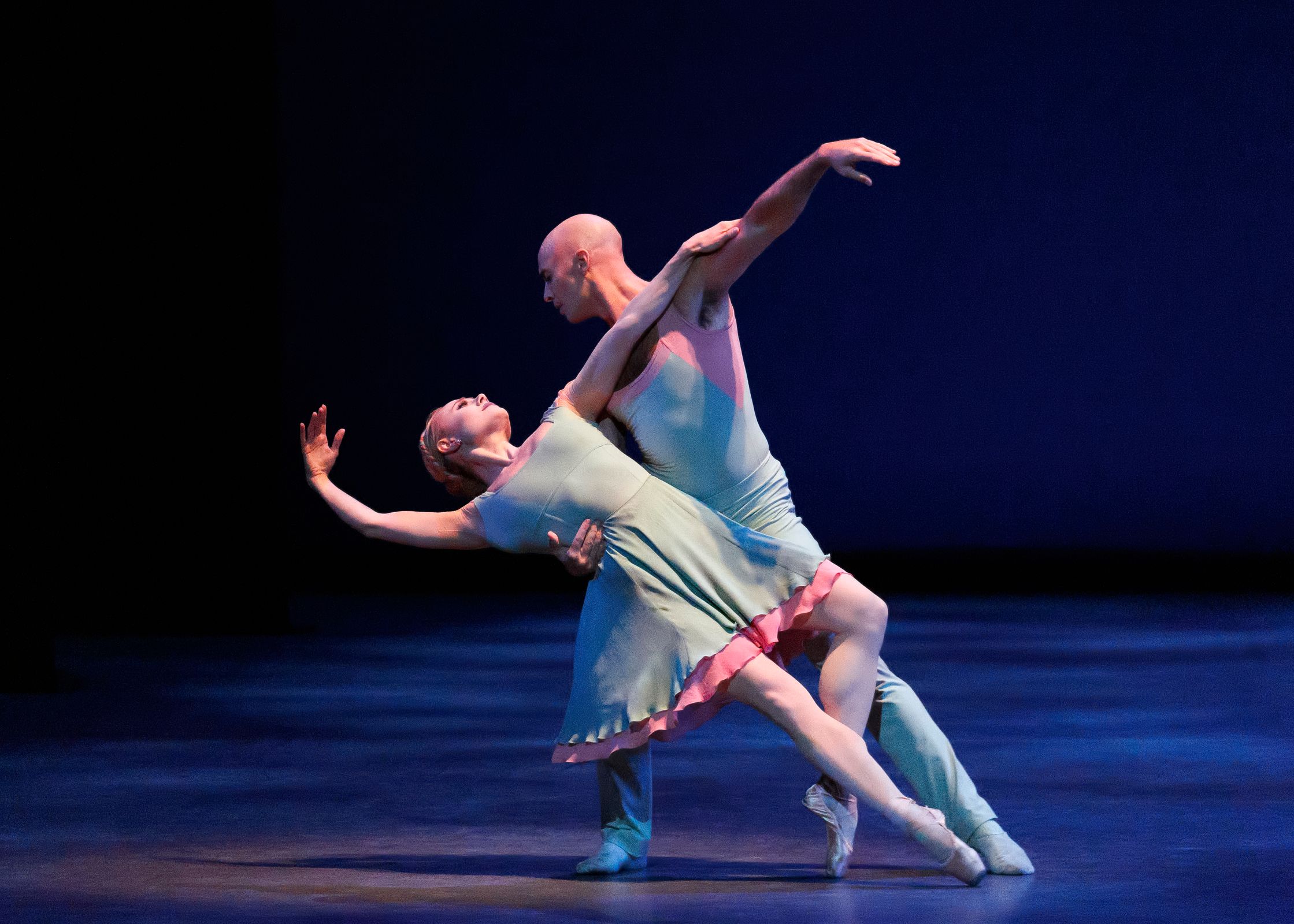 Sara Mearns and Tyler Angle in Alexei Ratmansky's <i>Concerto DSCH</i> © Erin Baiano