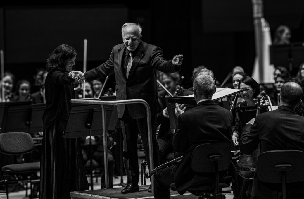 Leonard Slatkin and the Orchestre national de Lyon © Yannis Adelbost | Auditorium-ONL