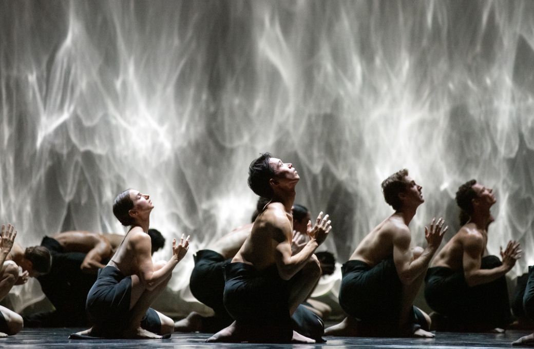 Kota Sato and Artists of the Ballet in Crystal Pite's <i>Angels' Atlas</i> © Karolina Kuras