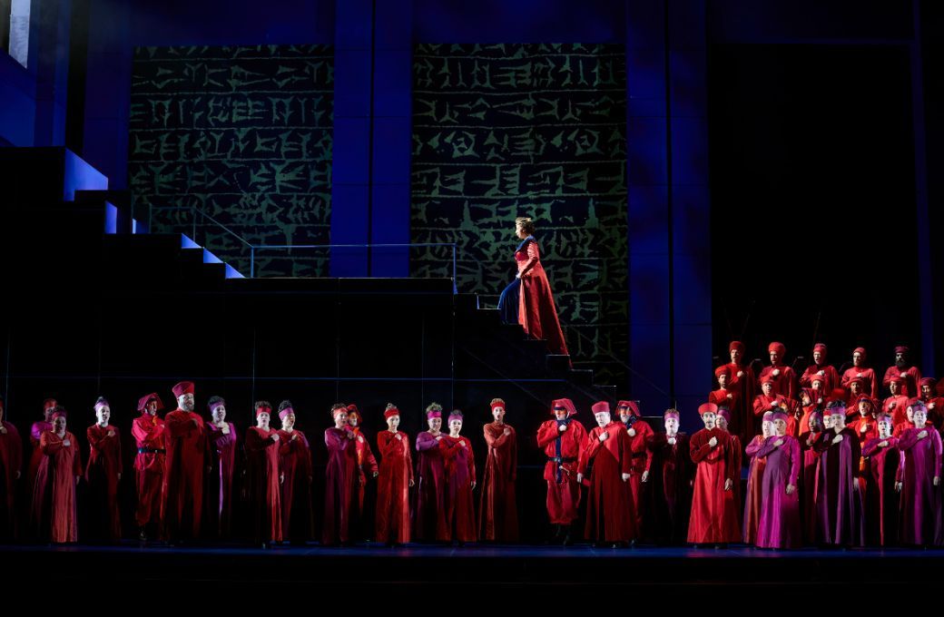<i>Nabucco</i> at Canadian Opera Company &copy; Michael Cooper