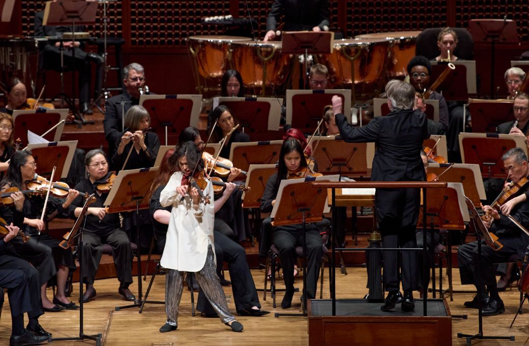 Sayaka Shoji, Esa-Pekka Salonen and the San Francisco Symphony &copy; Stefan Cohen