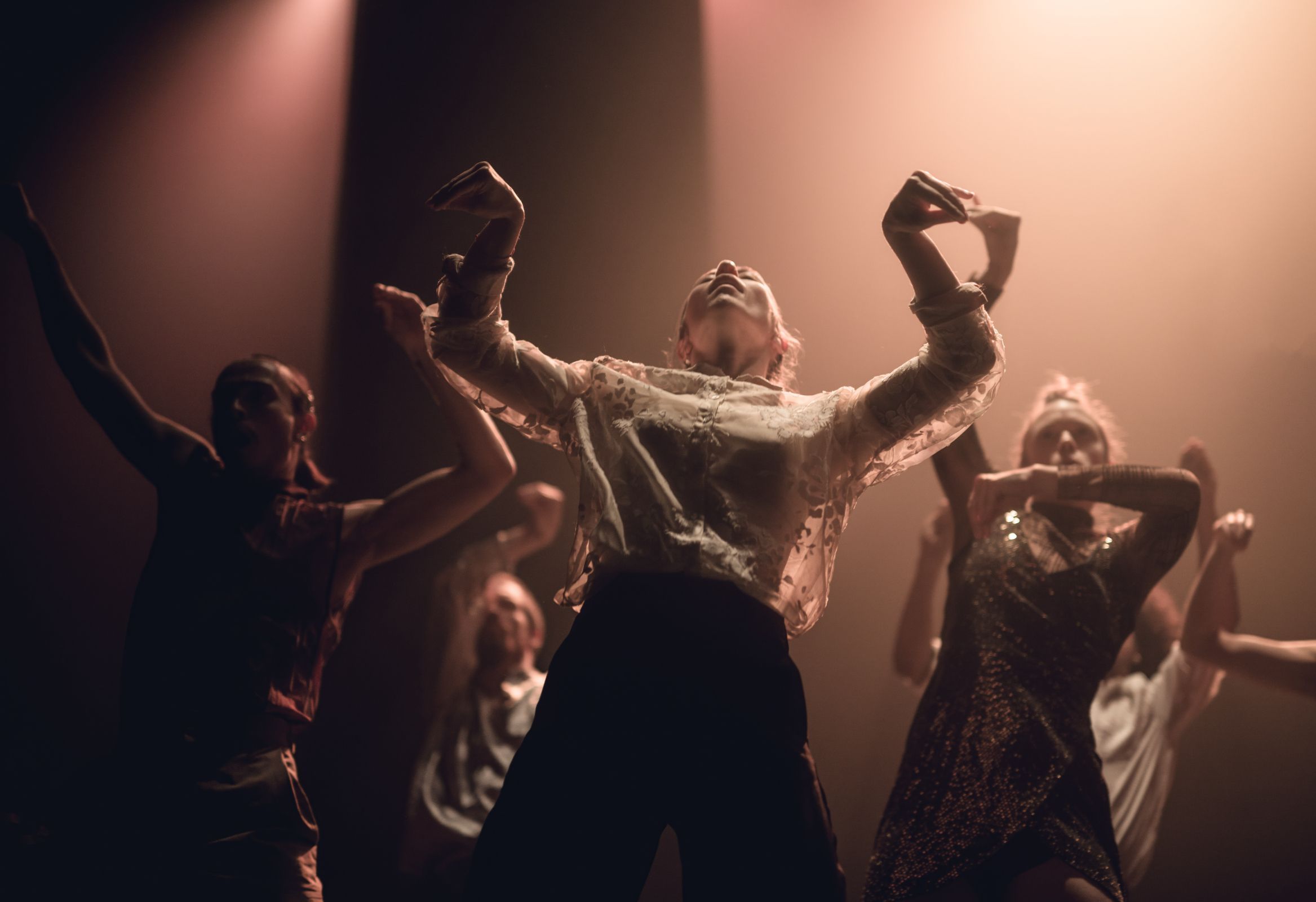Hofesh Shechter Company in <i>Theatre of Dreams</i> &copy; Tom Visser