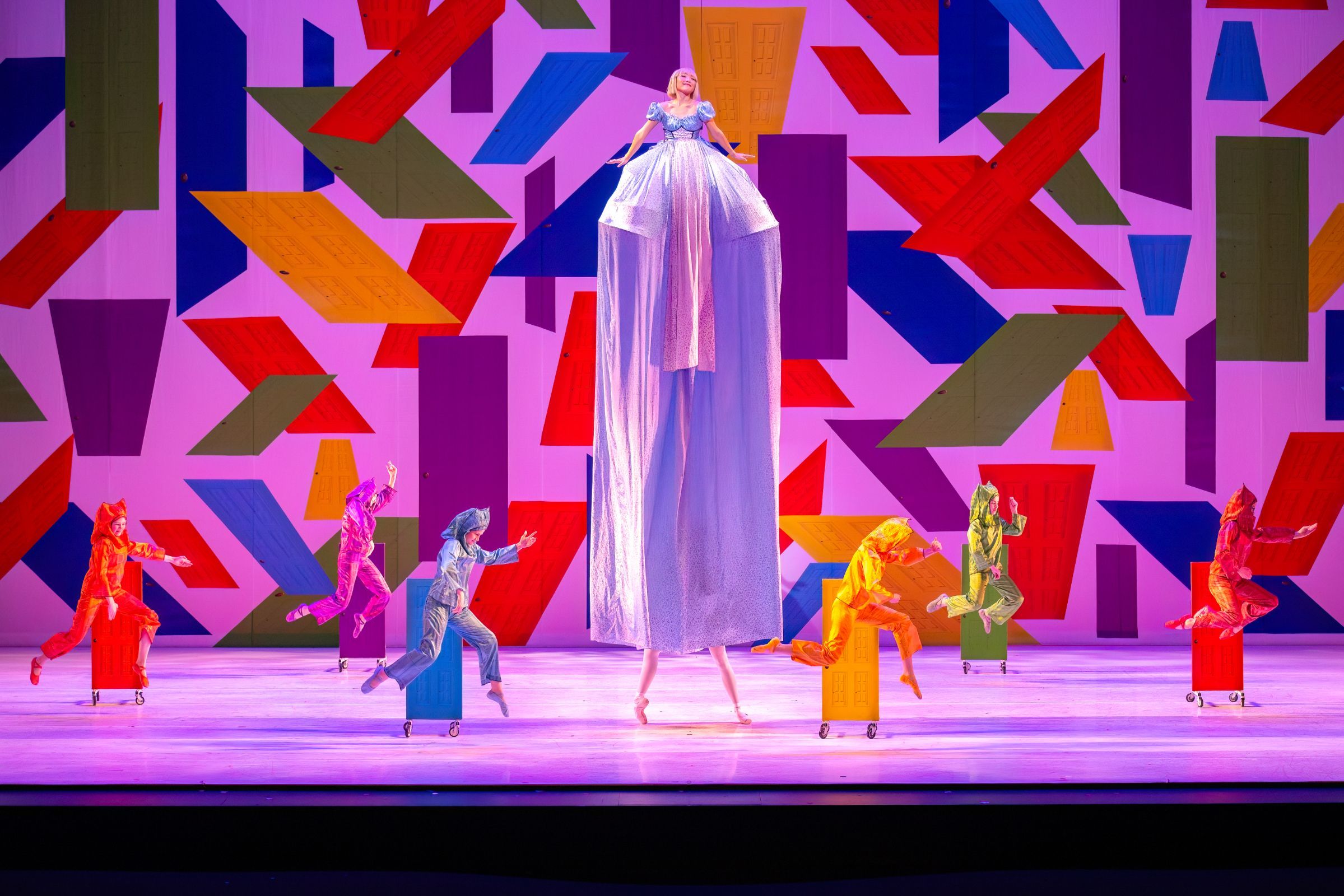 Kansas City Ballet in Septime Webre's <i>ALICE (in Wonderland)</i> &copy; Photography by Brett Pruitt &amp; East Market Studios and Beeh Moynagh
