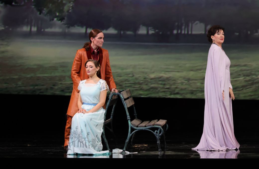 Sabine Devieilhe (Sophie), Kate Lindsey (Octavian) and Krassimira Stoyanova (Marschallin) &copy; Teatro alla Scala | Brescia e Amisano