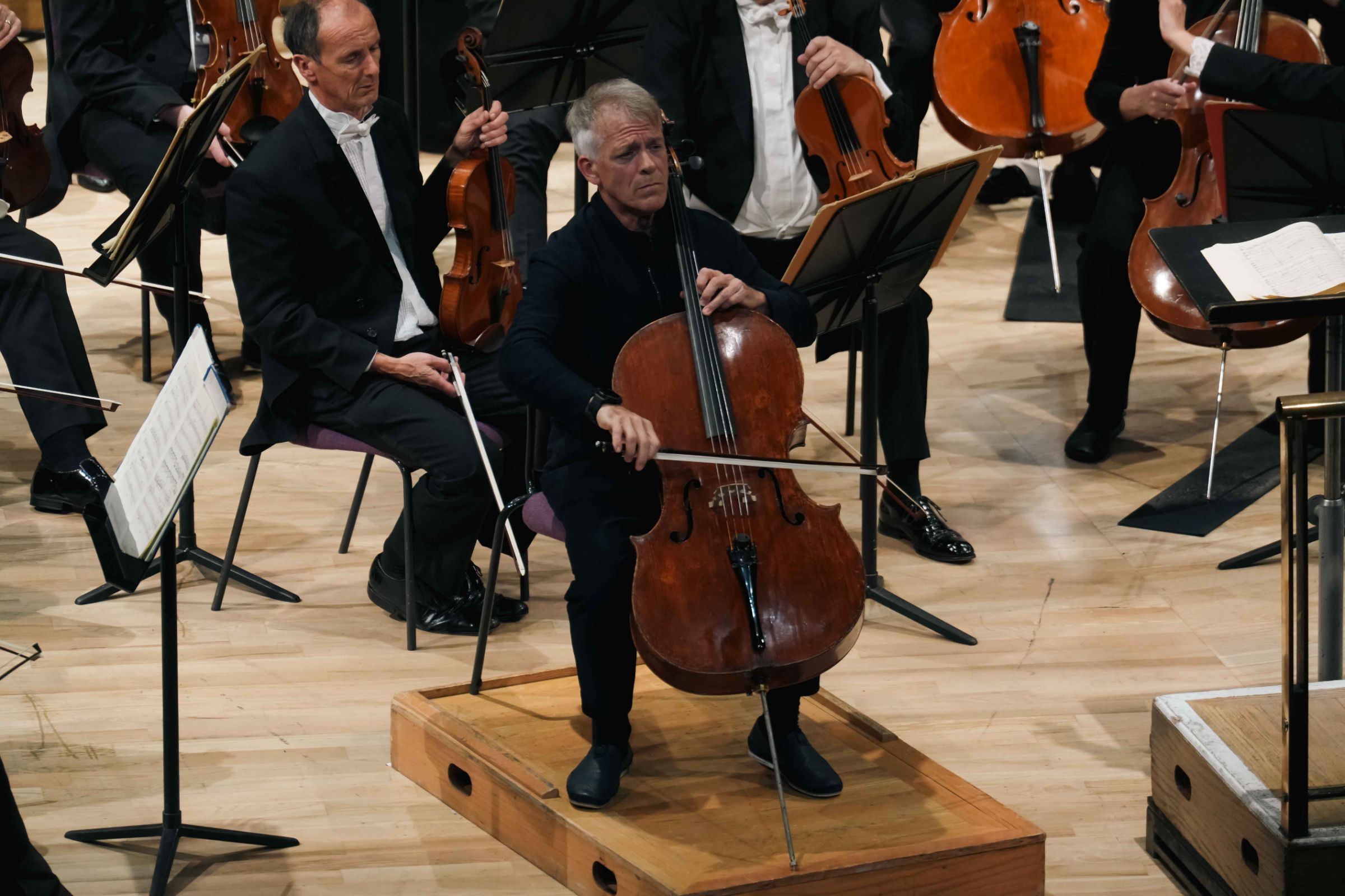 Alban Gerhardt and the Hallé &copy; David Hughes | The Hallé