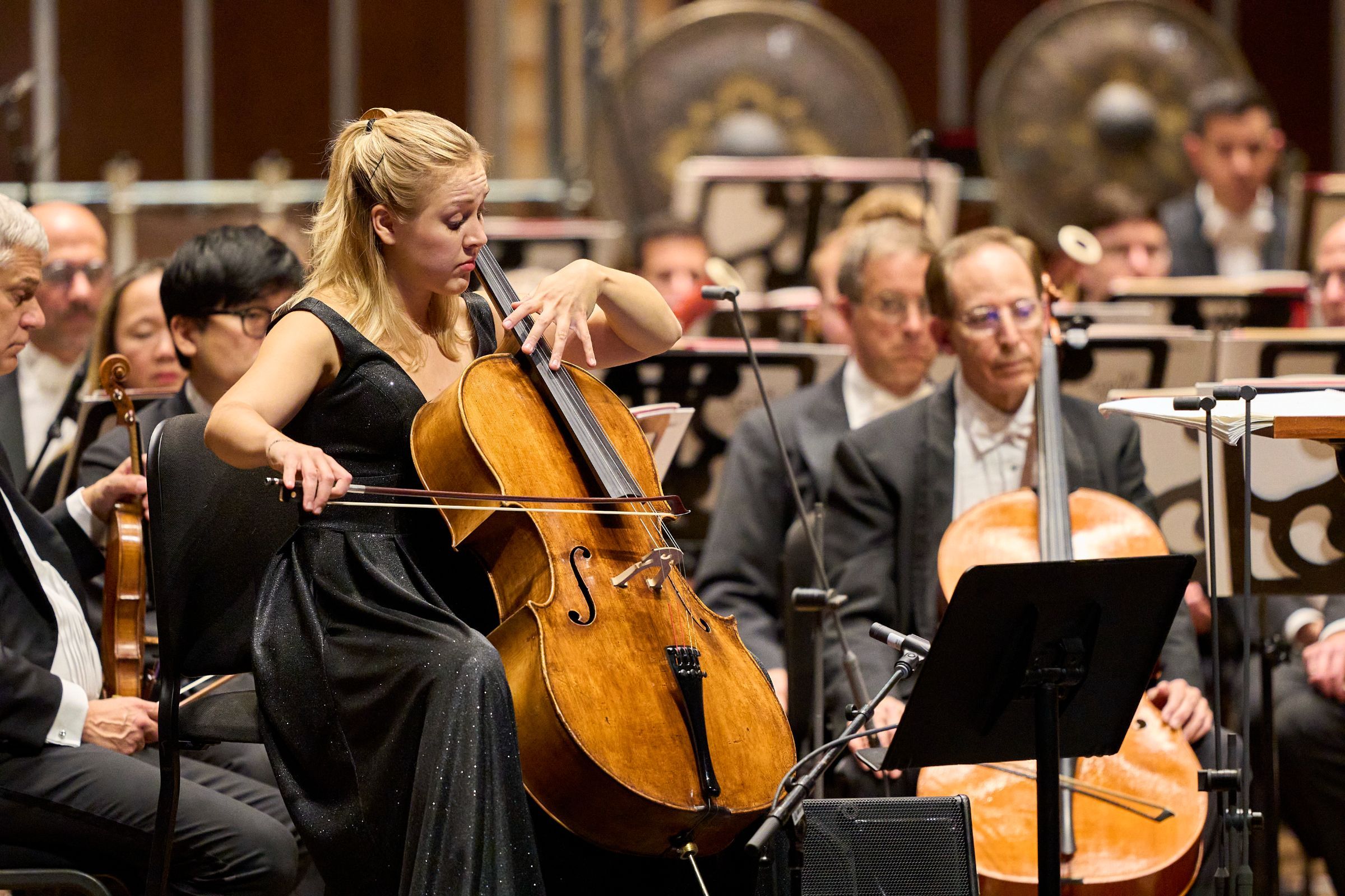 Senja Rummukainen and The Cleveland Orchestra &copy; Roger Mastroianni, courtesy of The Cleveland Orchestra