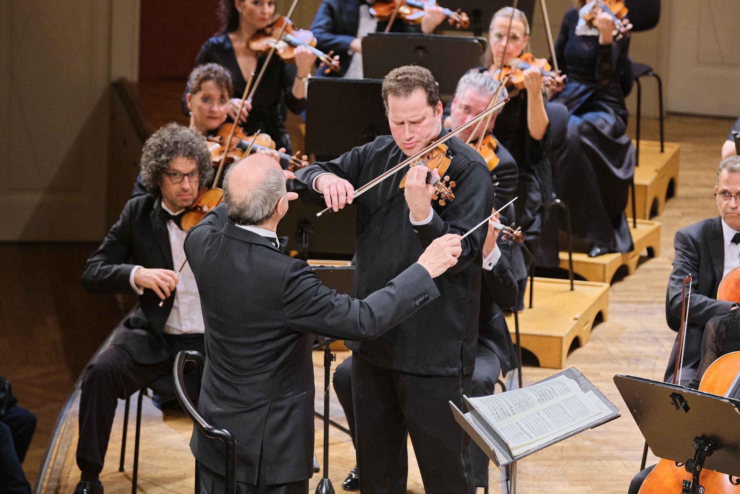 Iván Fischer, Nikolaj Szeps-Znaider and the Budapest Festival Orchestra &copy; Budapest Festival Orchestra | István Kurcsák