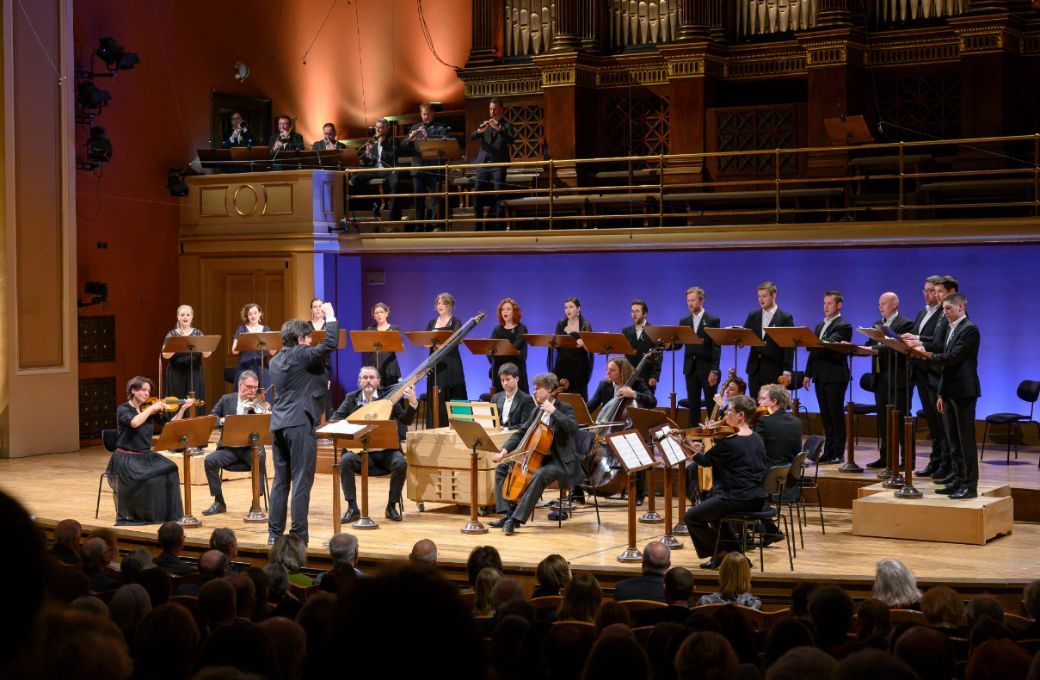 V&aacute;clav Luks directs Collegium 1704 and Collegium Vocale 1704 &copy; Petra Hajsk&aacute;