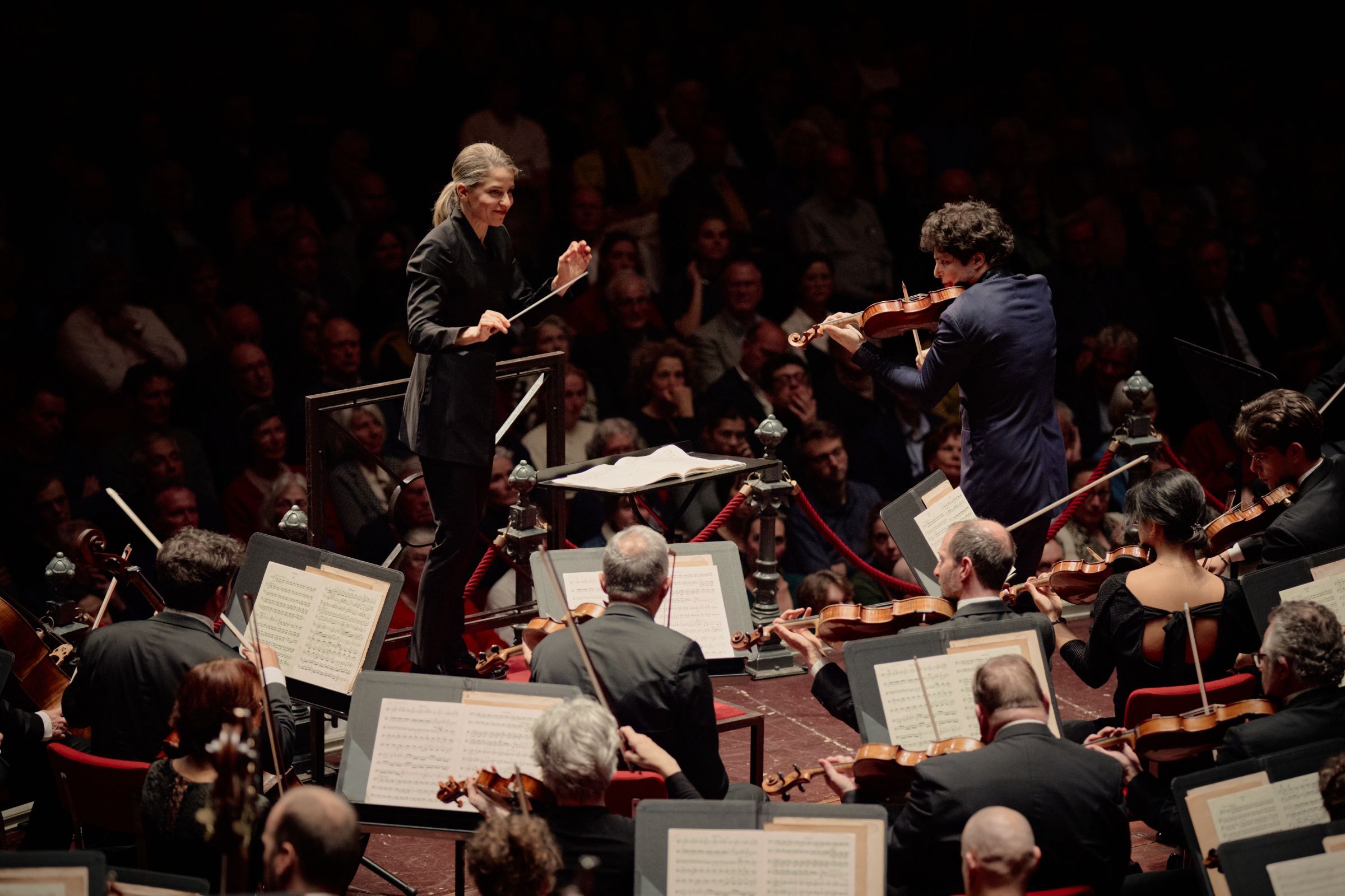 Karina Canellakis and Augustin Hadelich © Milagro Elstak