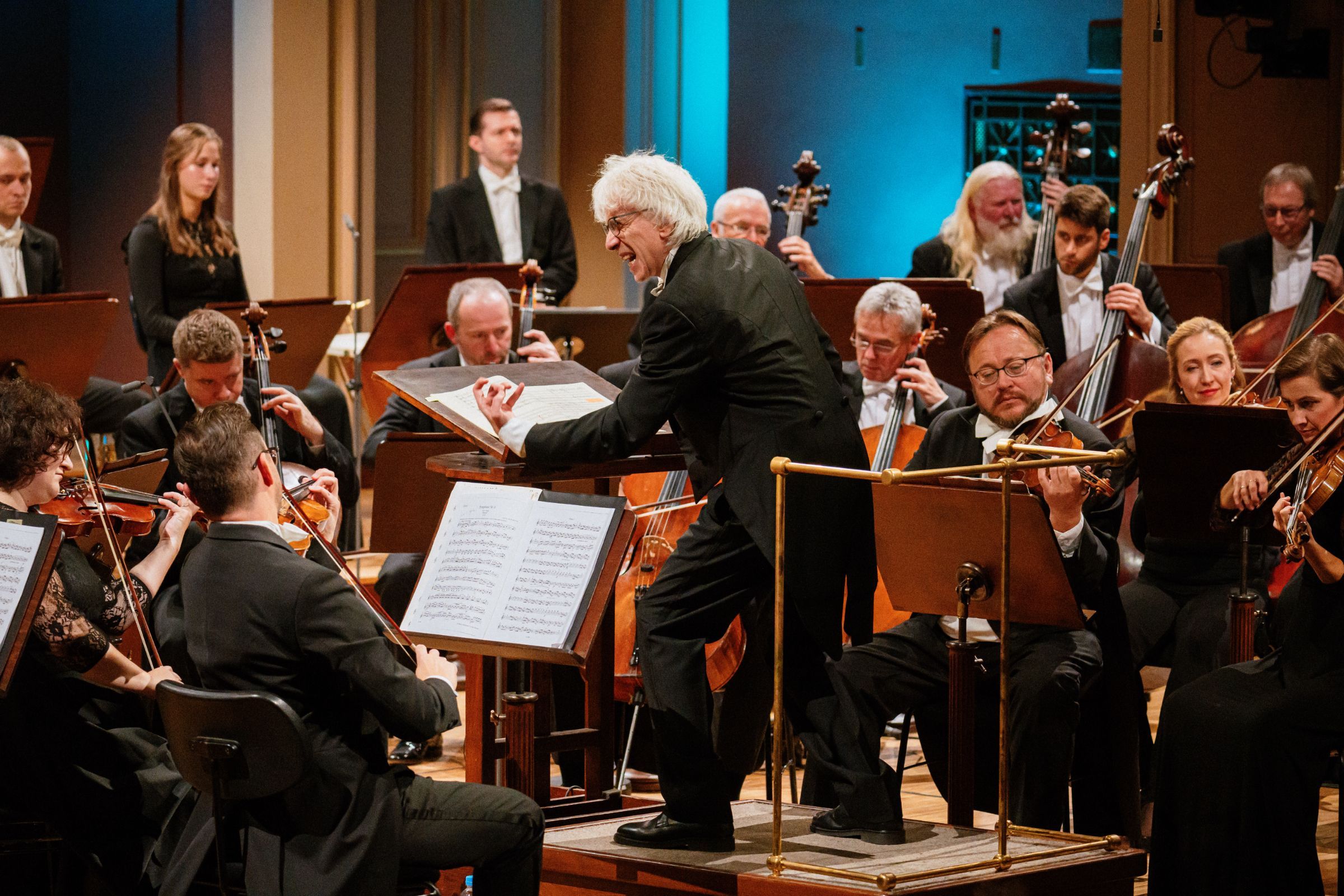 Giovanni Antonini conducts the Czech Philharmonic &copy; Czech Philharmonic