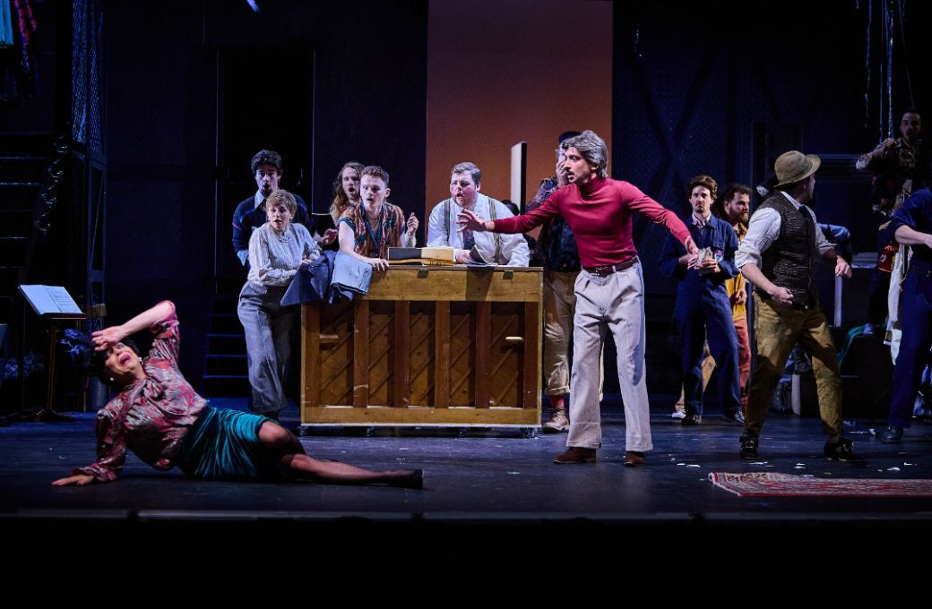 <i>Le convenienze ed inconvenienze teatrali</i> &copy; Patricio Cassinoni