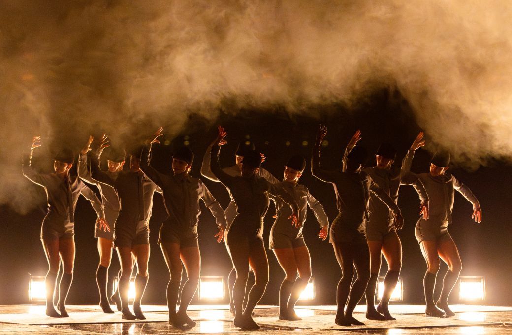 Scottish Ballet in Cayetano Soto's <i>Schachmatt</i> © Andy Ross