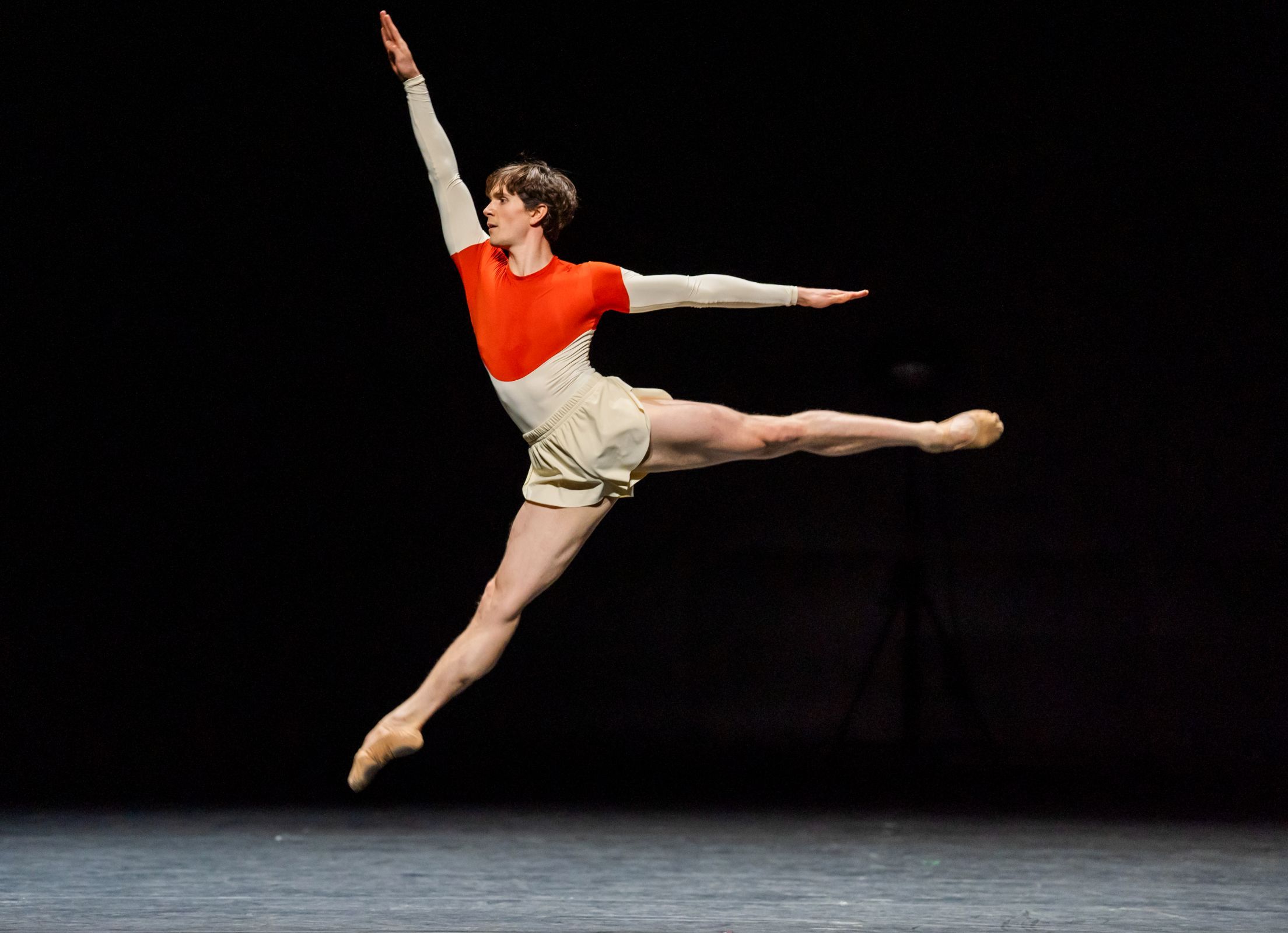 William Bracewell in Pam Tanowitz's <i>Or Forevermore</i> &copy; Tristram Kenton