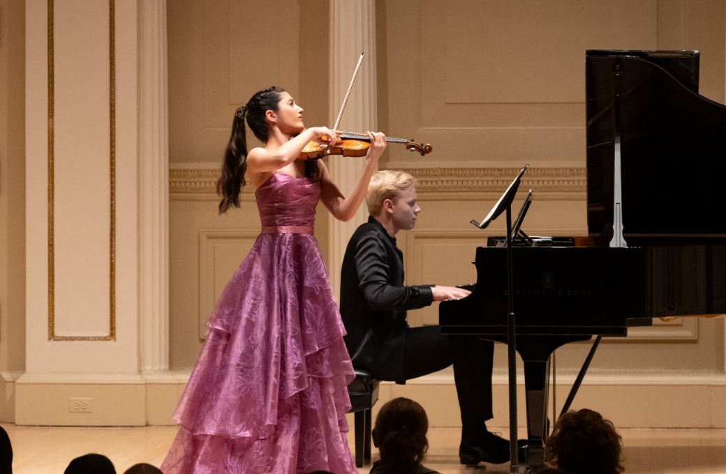 Mar&iacute;a Due&ntilde;as and Alexander Malofeev &copy; Steven Pisano for Bachtrack