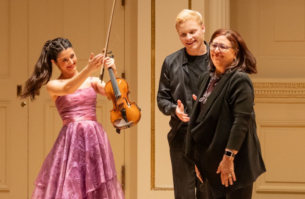 Mar&iacute;a Due&ntilde;as, Alexander Malofeev and Gabriela Ortiz &copy; Steven Pisano for Bachtrack