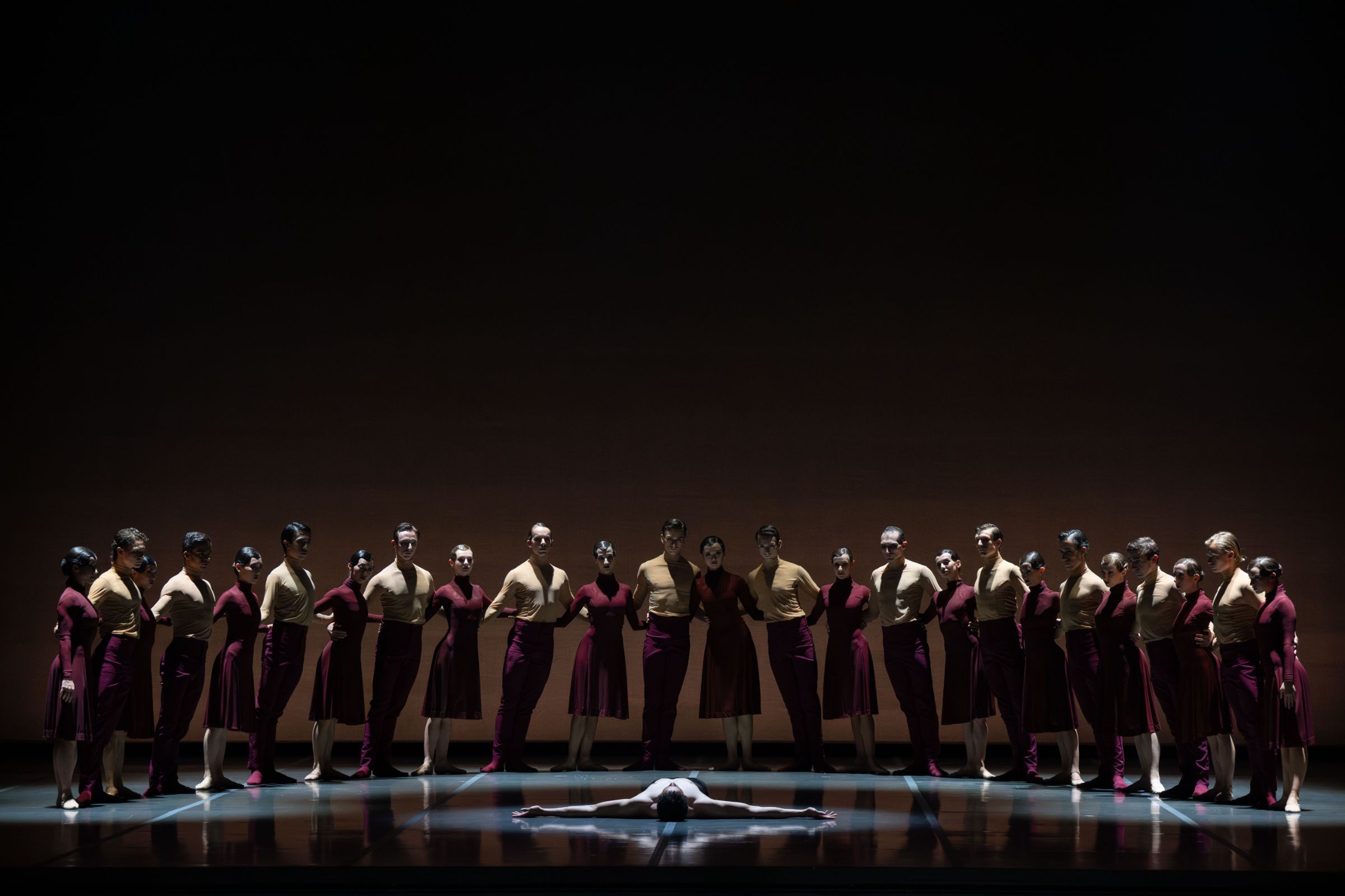Ballet du Capitole in Edward Clug's <i>Don Juan</i> © David Herrero