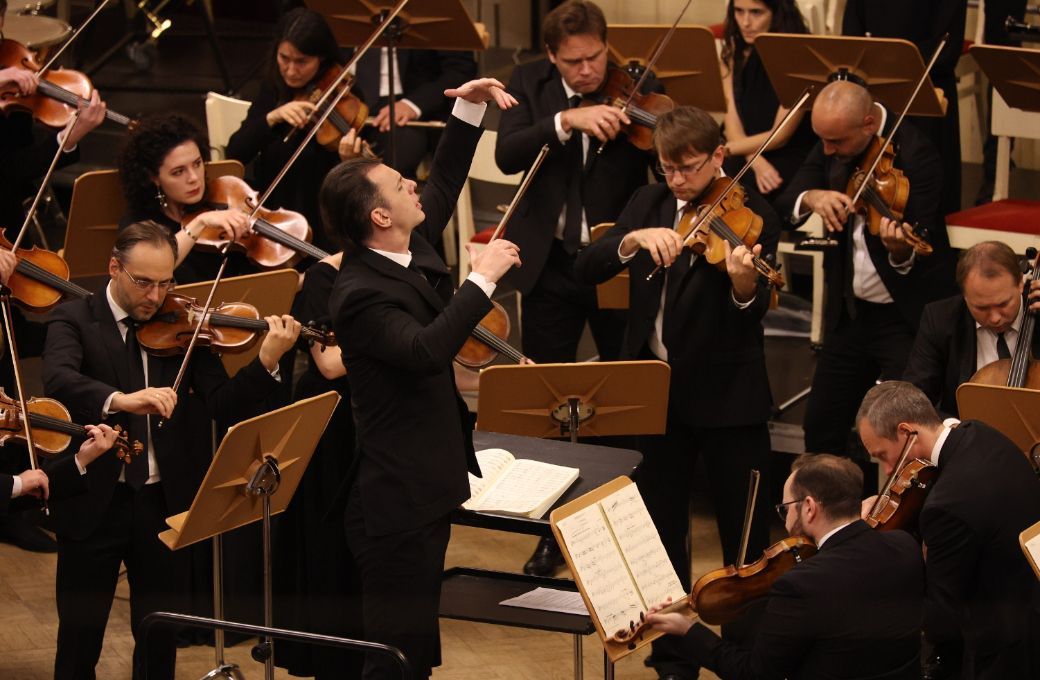 Teodor Currentzis et Utopia &copy; Stas Levshin