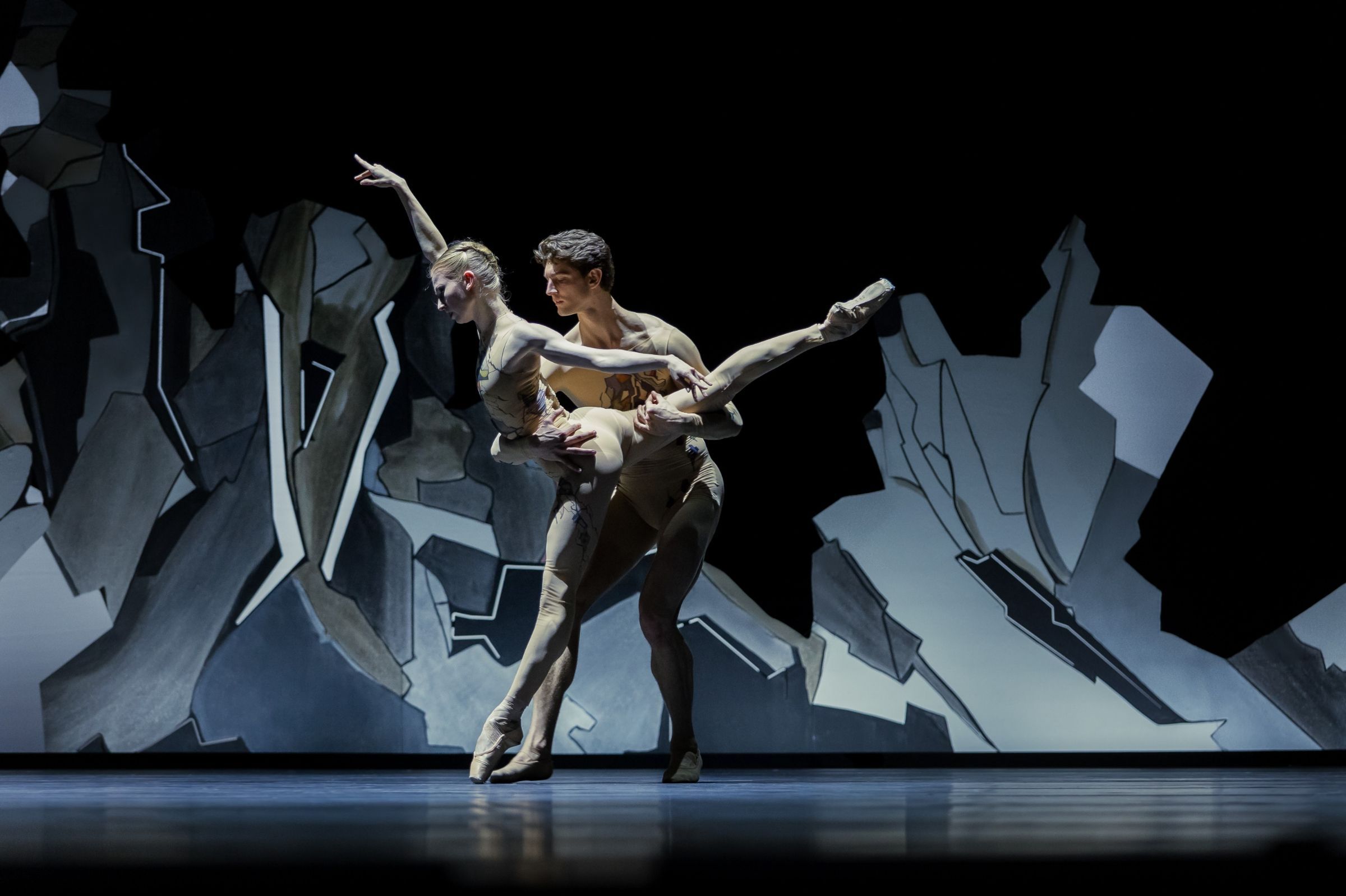 Svetlana Bedenko, Edvin Somai in Bridget Breiner's <i>Biolographie</i> &copy; Yan Revazov