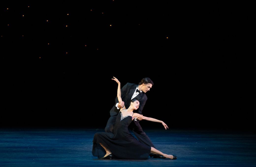 SunMi Park and Daniel Camargo in <i>Sinatra Suite</i> &copy; Emma Zordan