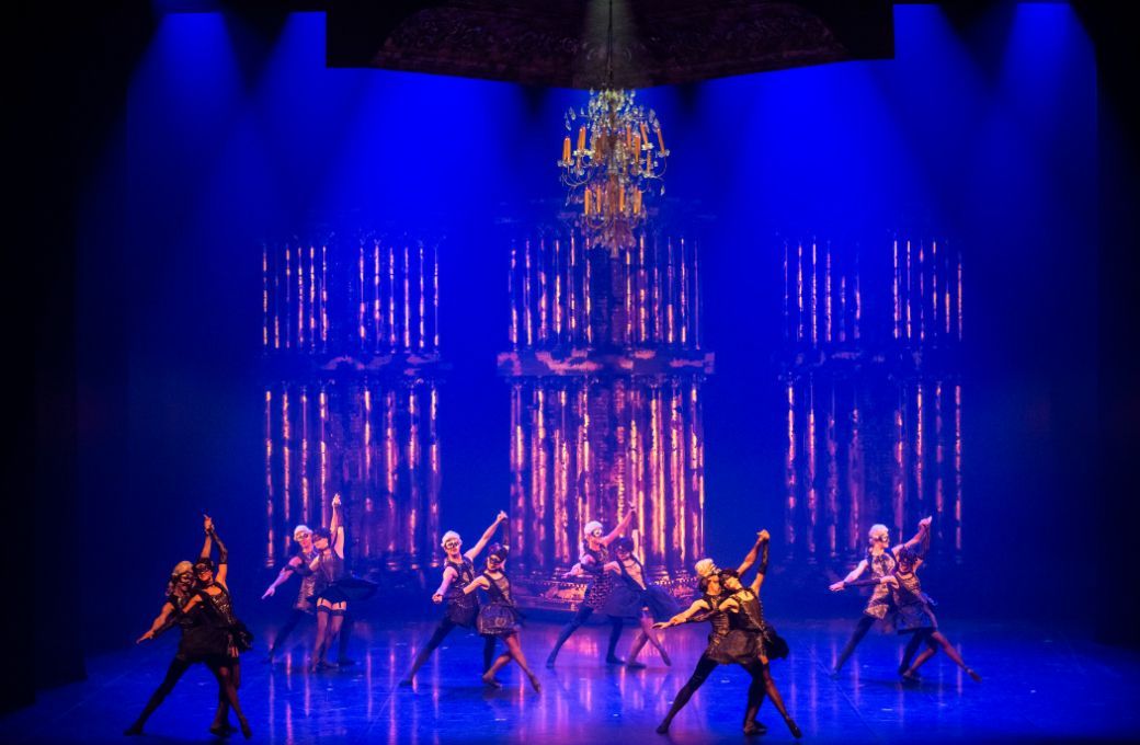 Latvian National Ballet in Kenneth Tindall's <i>Casanova</i> © Kristaps Kalns, Latvian National Ballet