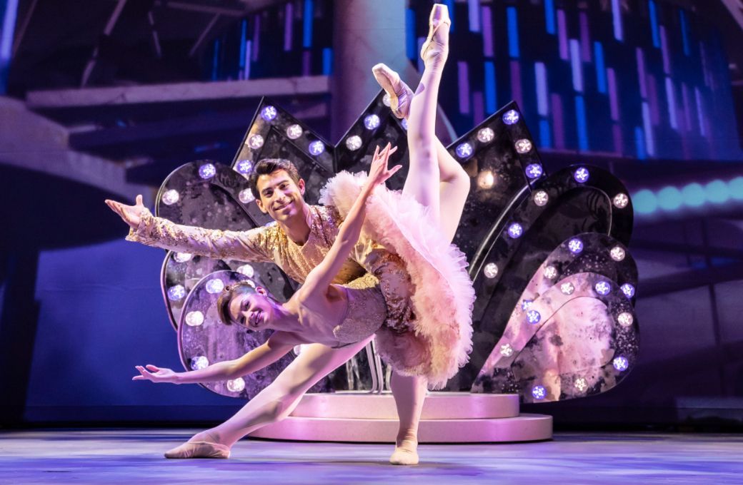 Laurretta Summerscales as Sugarplum and Alejandro Silva as Prince in <i>Nutcracker in Havana</i> &copy; Johan Persson