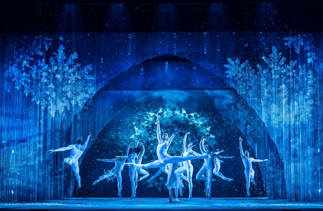 Company of <i>Nutcracker in Havana</i> &copy; Johan Persson