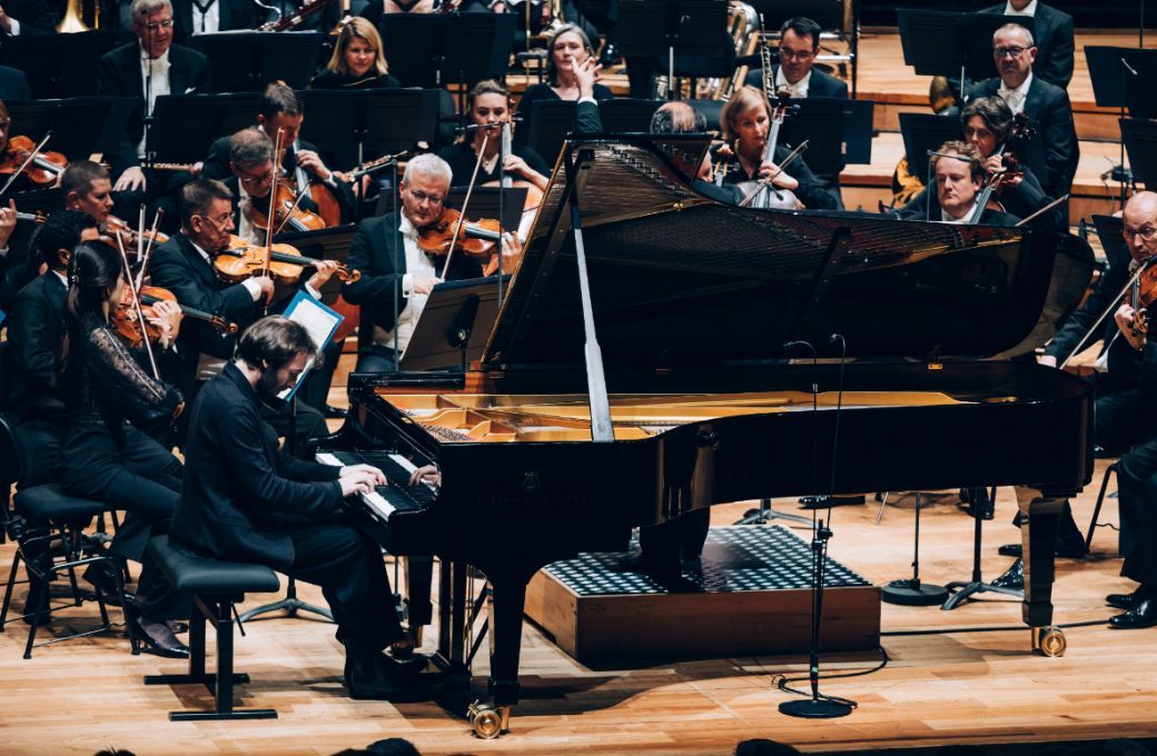 Alexandre Kantorow et les Münchner Philharmoniker à la Philharmonie &copy; Antoine Benoit-Godet / Cheeese