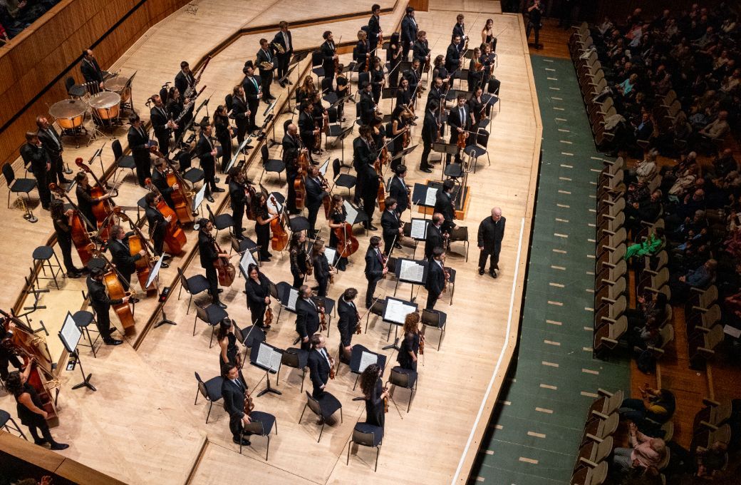 Daniel Barenboim and the West-Eastern Divan Orchestra &copy; Pete Woodhead