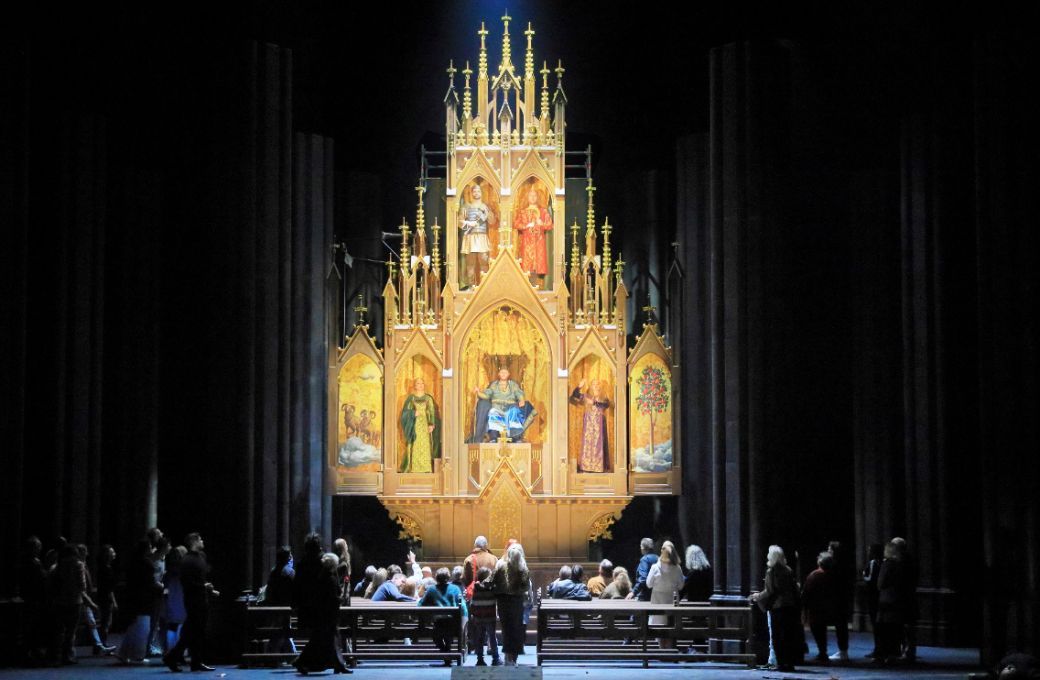 <i>Das Rheingold</i> &copy; Wilfried H&ouml;sl