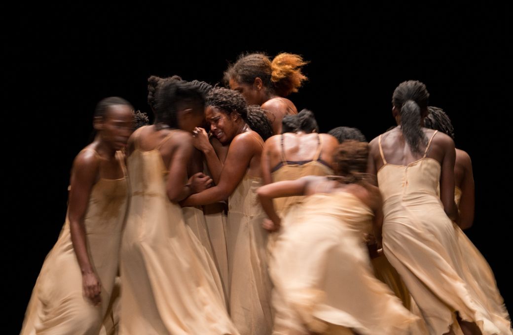 &Eacute;cole de Sables in Pina Bausch's <i>Rite of Spring</i> &copy; Maarten Vanden Abeele