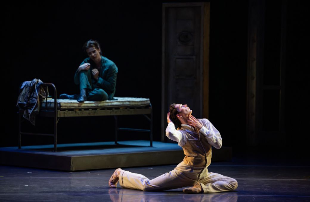 Adam Elmes and Jarryd Madden in Christopher Wheeldon's <i>Oscar</i> © Daniel Boud