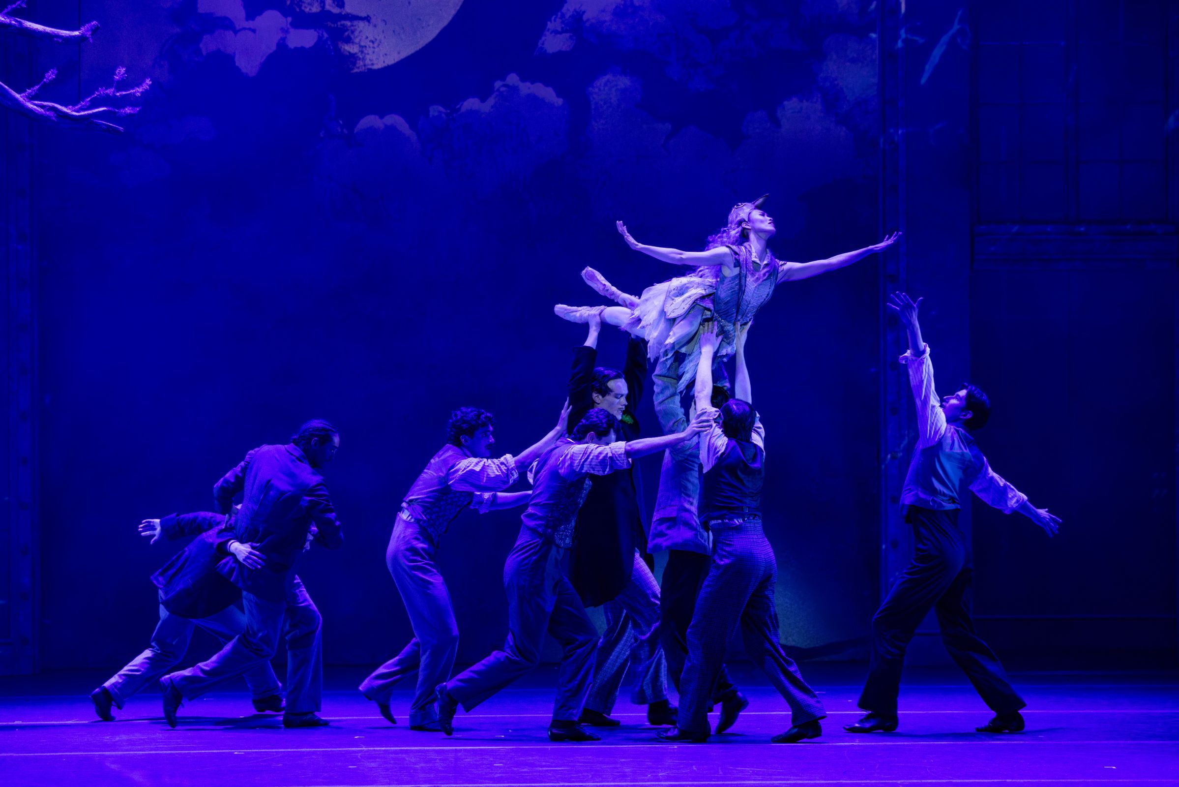 Ako Kondo and The Australian Ballet in Christopher Wheeldon's <i>Oscar</i> © Daniel Boud