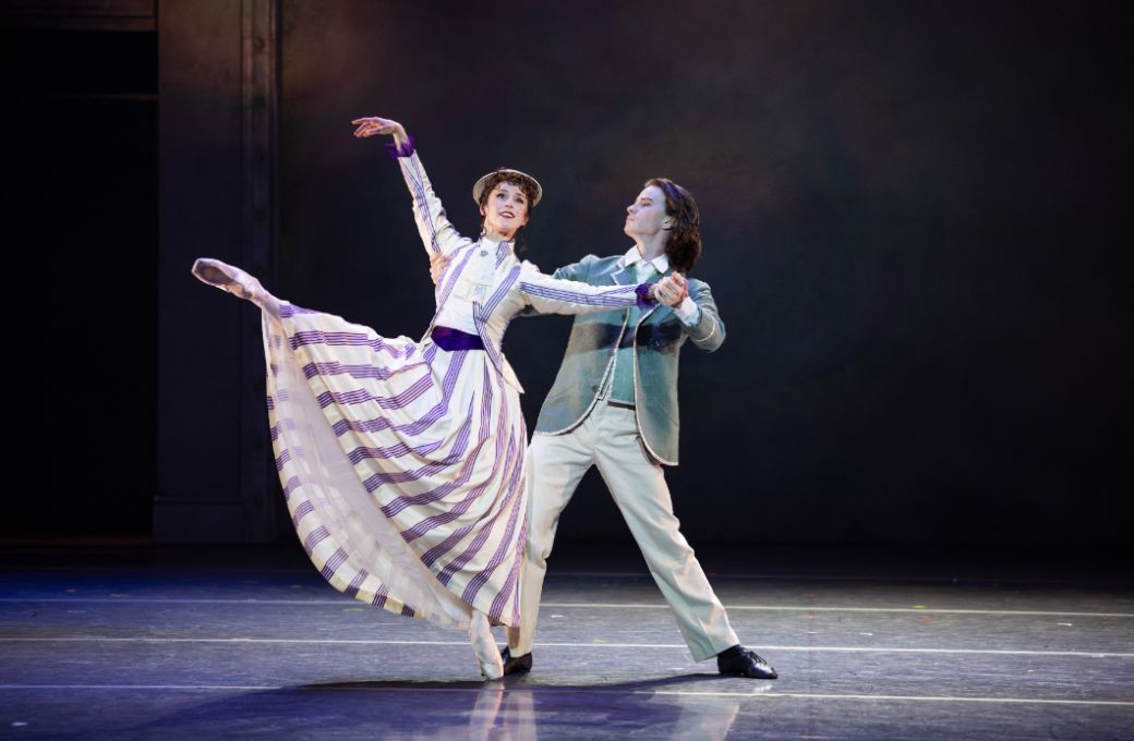 Sharni Spencer and Jarryd Madden in Christopher Wheeldon's <i>Oscar</i> © Daniel Boud
