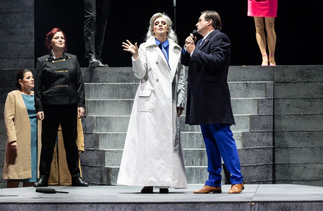 Maida Hundeling (Šárka), Ester Pavlů (Vlasta) and Svatopluk Sem (Kníže Přemysl) © Zdeněk Sokol
