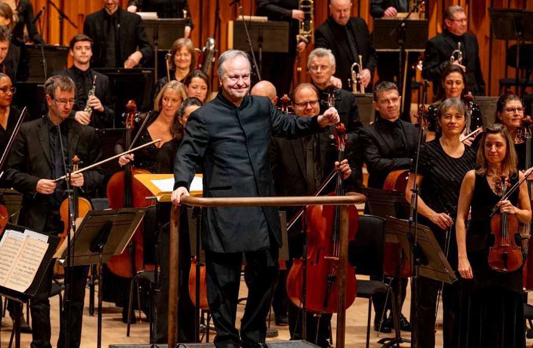 Sakari Oramo and the BBCSO &copy; © BBC | Sarah Louise Bennett (Dec 2023)