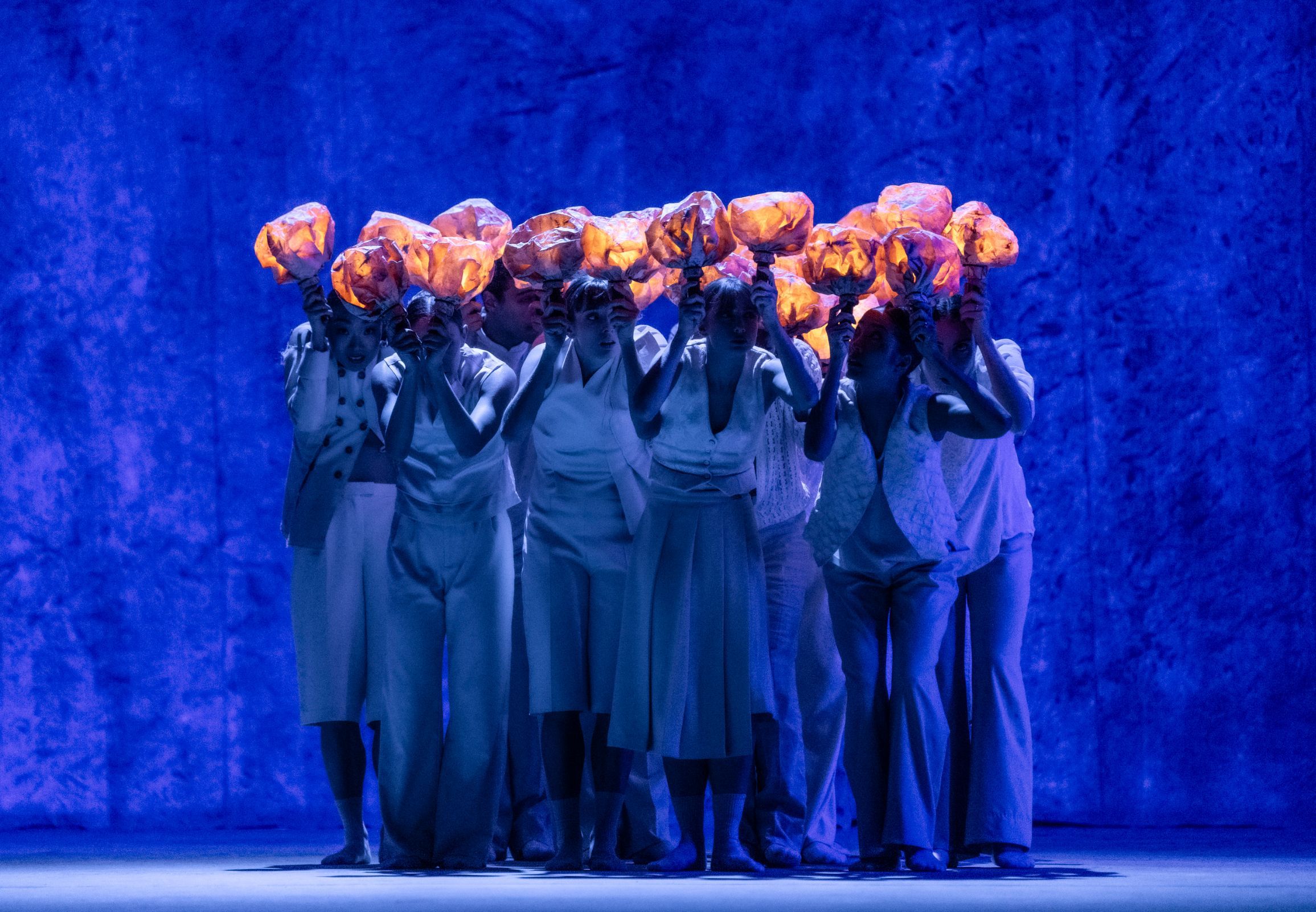 Norwegian National Ballet in Jo Strømgren's <i>Stigma</i> &copy; Erik Berg