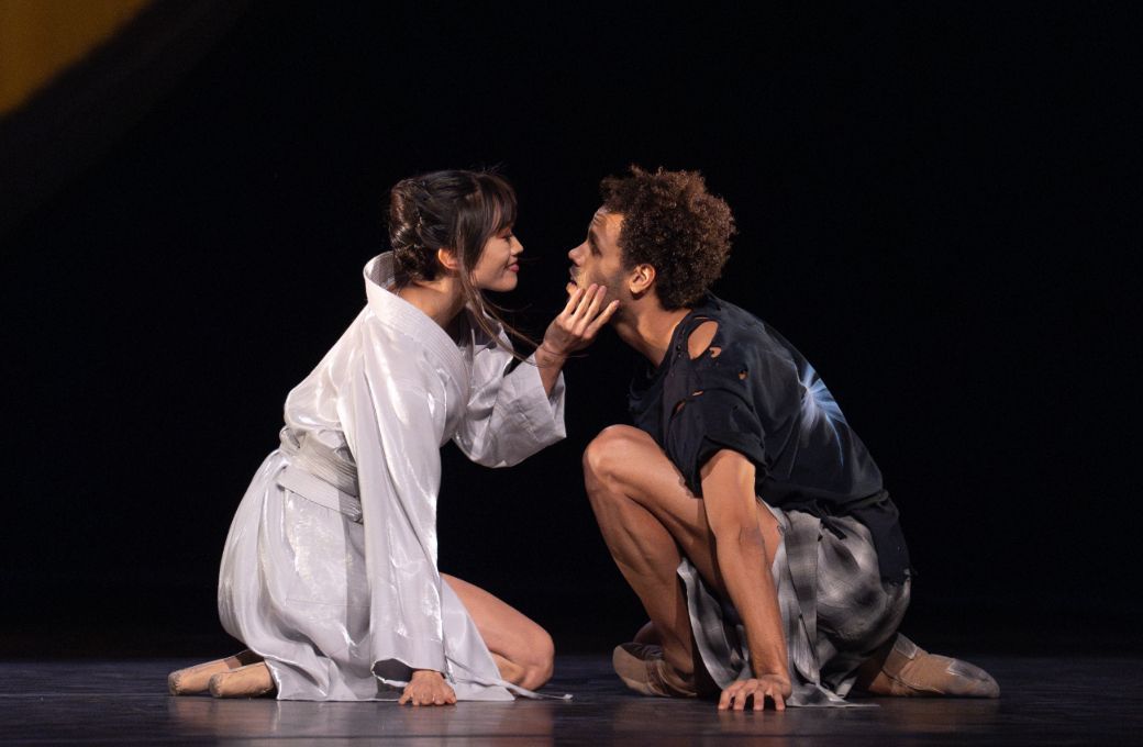 Fumi Kaneko (Oryx), Joseph Sissens (Jimmy) in Wayne McGregor's <i>MaddAddam</i> &copy; Andrej Uspenski