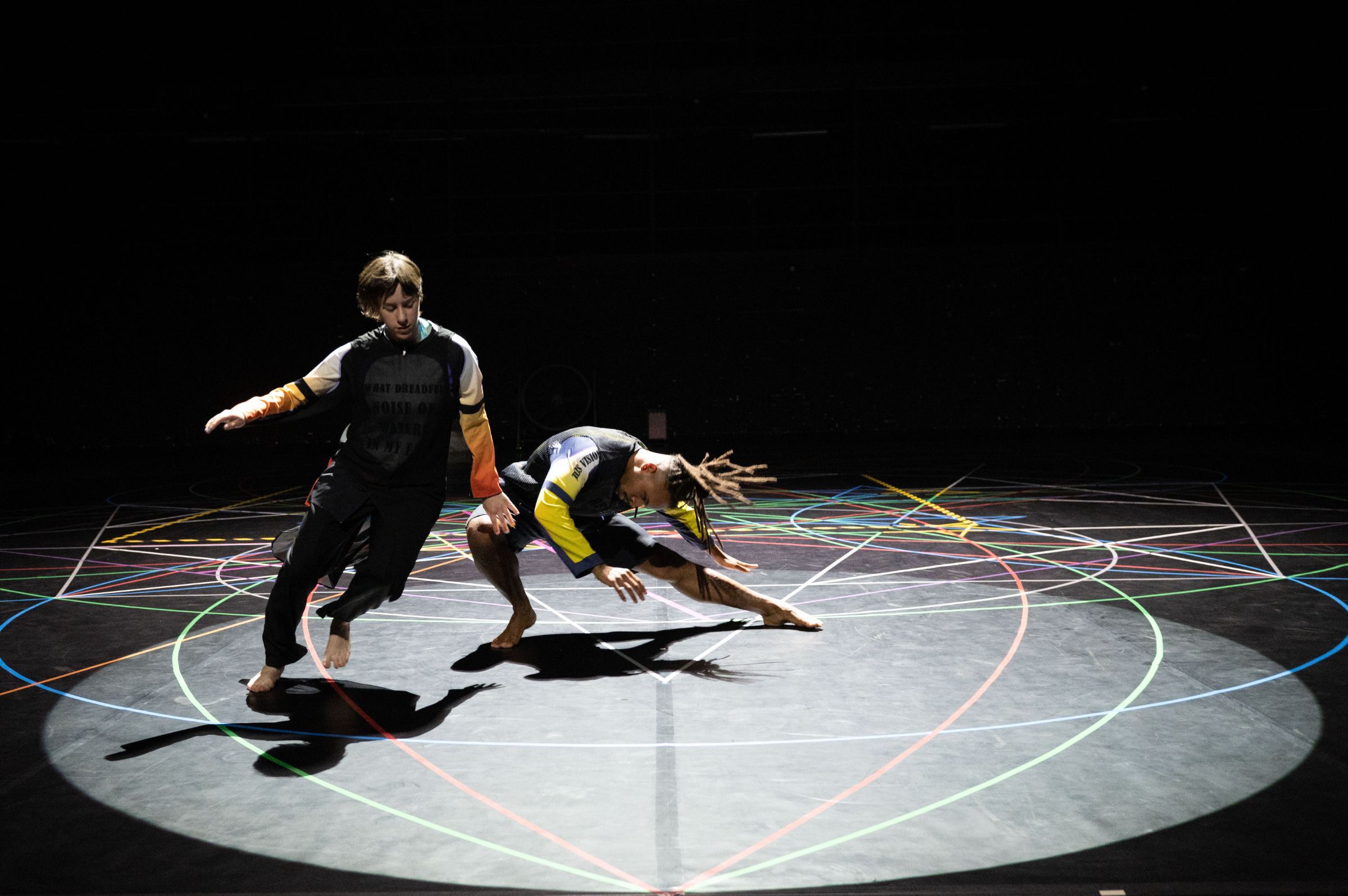 Rosas in Anne Teresa De Keersmaeker's <i>Exit Above</i> © Anne Van Aerschot