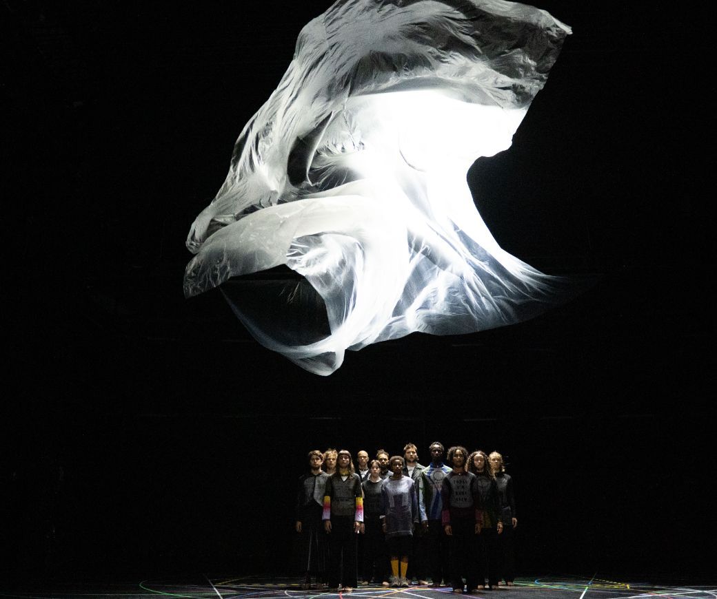 Rosas in Anne Teresa De Keersmaeker's <i>Exit Above</i> © Anne Van Aerschot