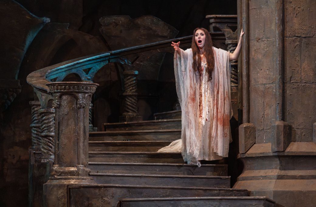 Emma Pearson (Lucia) © Andrew Beveridge
