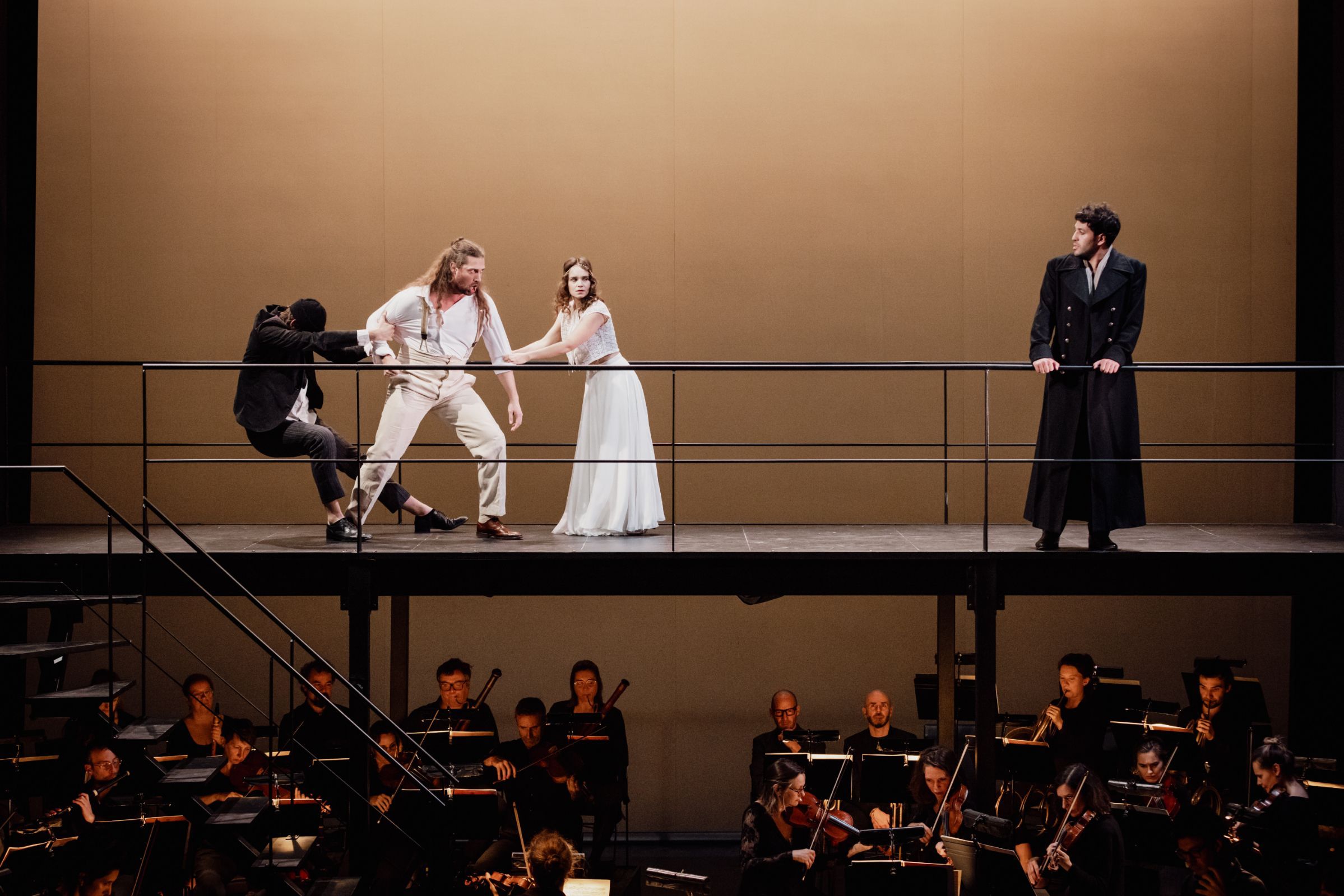<i>Don Giovanni</i> au Théâtre de l'Athénée Louis-Jouvet &copy; Simon Gosselin