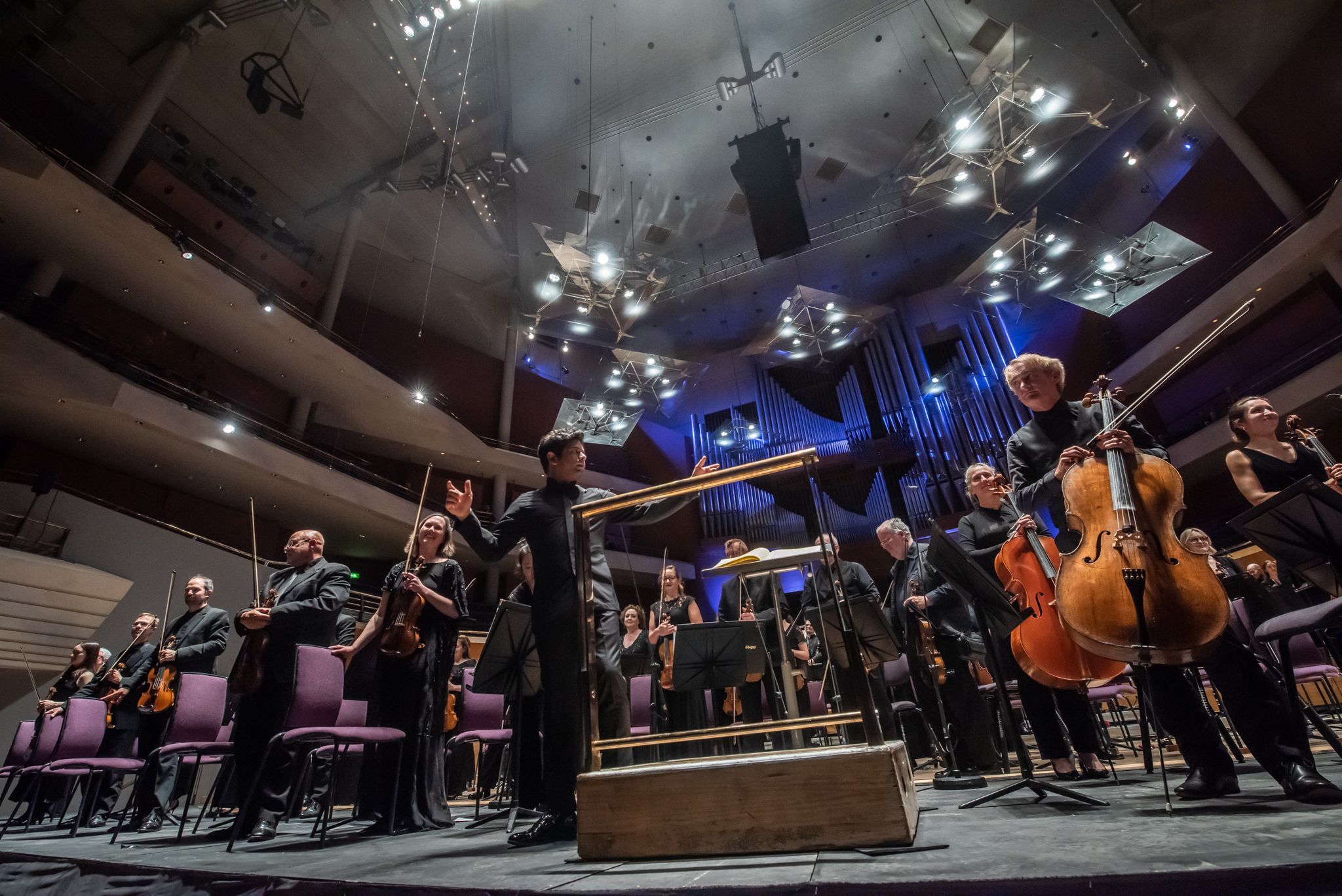 Alpesh Chauhan and the BBC Philharmonic &copy; BBC | Chris Payne